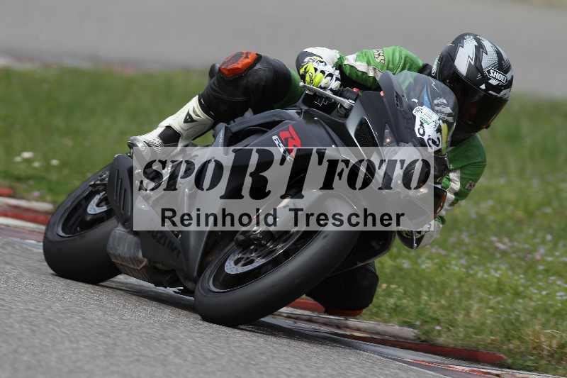 /Archiv-2023/06 10.04.2023 Moto Club Anneau du Rhin/Vert-Medium/82